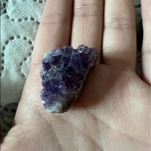 Amethyst - Picture 4 of 5